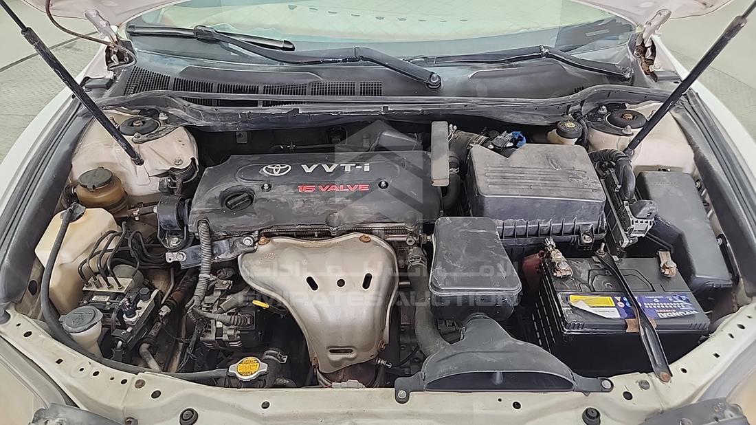 2011 Toyota Camry — Engine Bay — Photo 38
