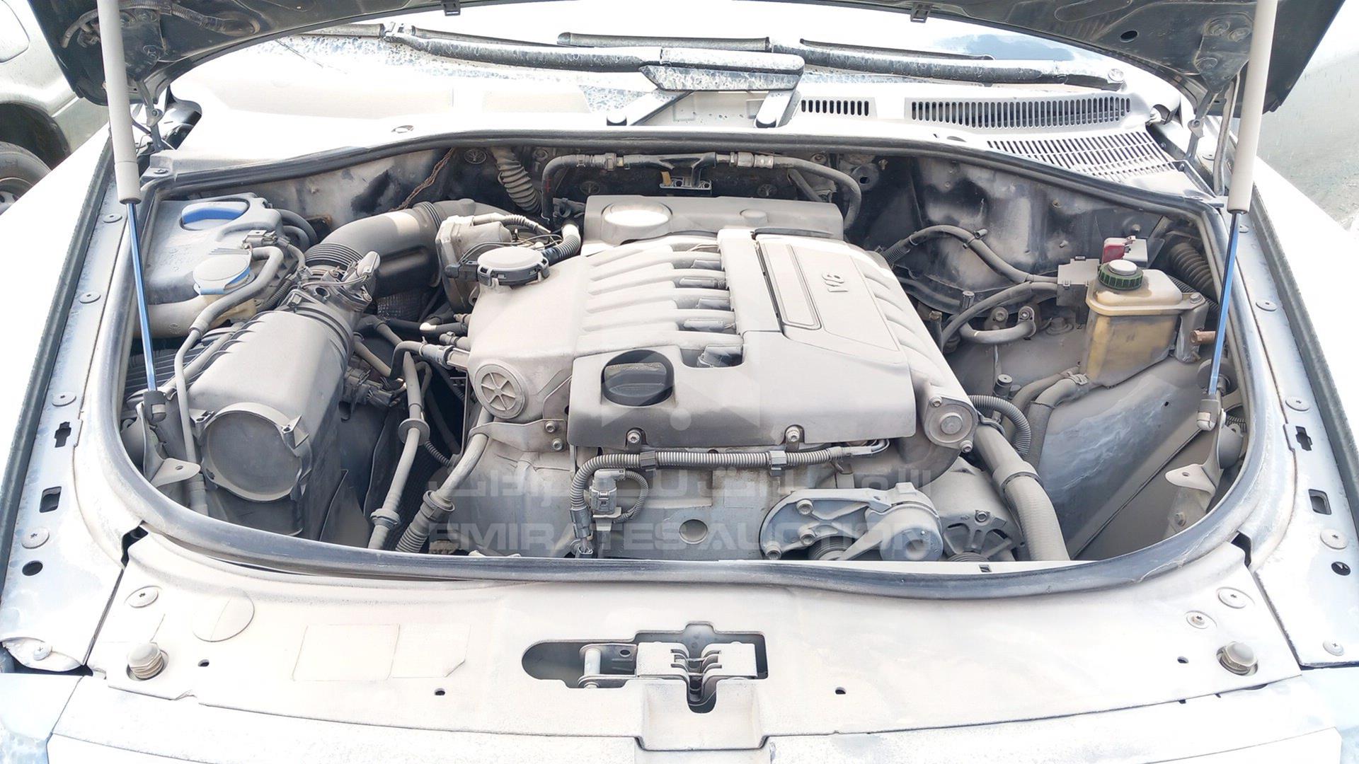 2007 VOLKSWAGEN TOUAREG VIN: WVGAE27LX7D018294