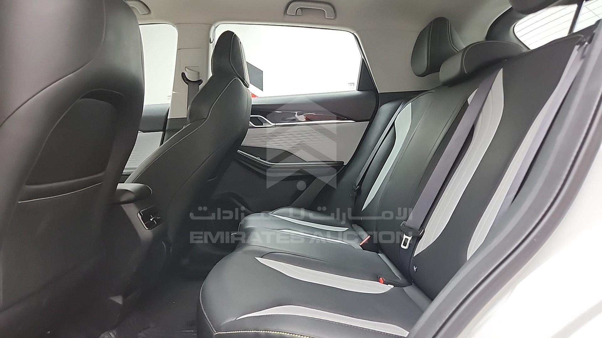 2024 GEELY COOLRAY VIN: LB3762KZ0RX505373