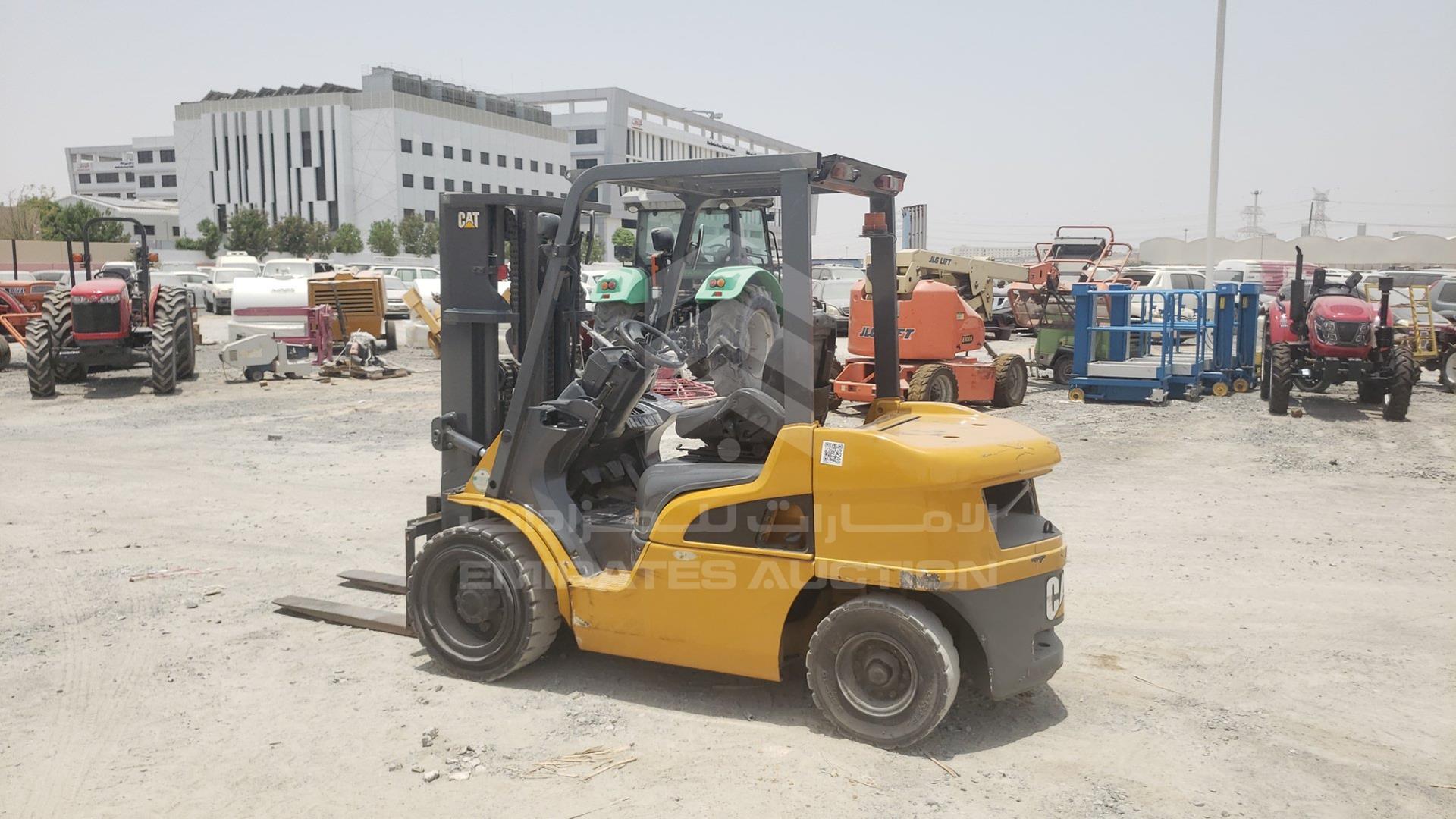 2010 CATERPILLAR DP30NT VIN: T14E11735