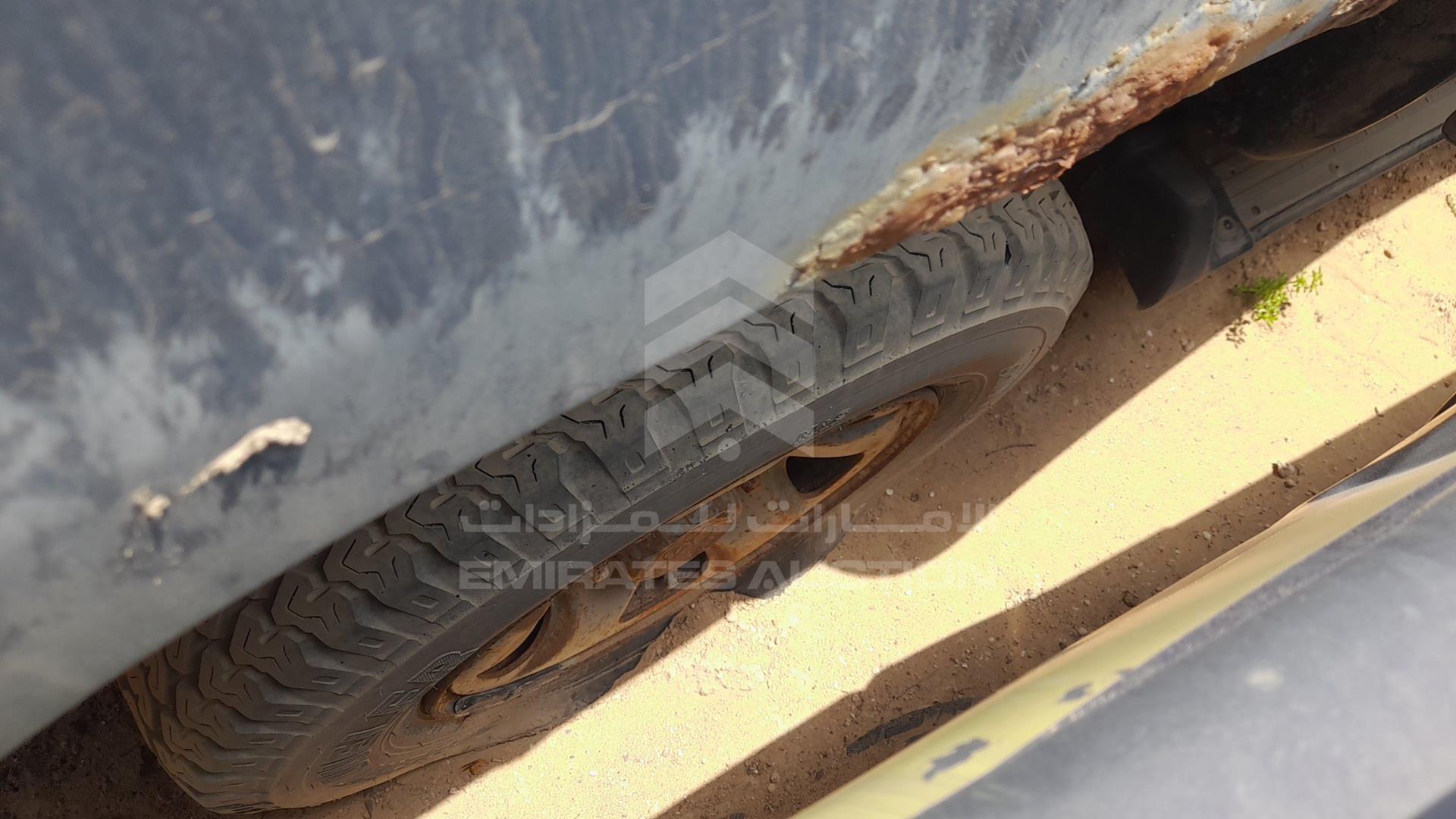 2001 TOYOTA HILUX VIN: JTFDE626810064352