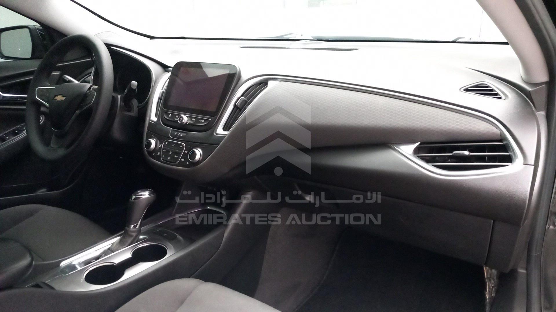 2020 CHEVROLET MALIBU VIN: 1G1ZD5ST5LF009111