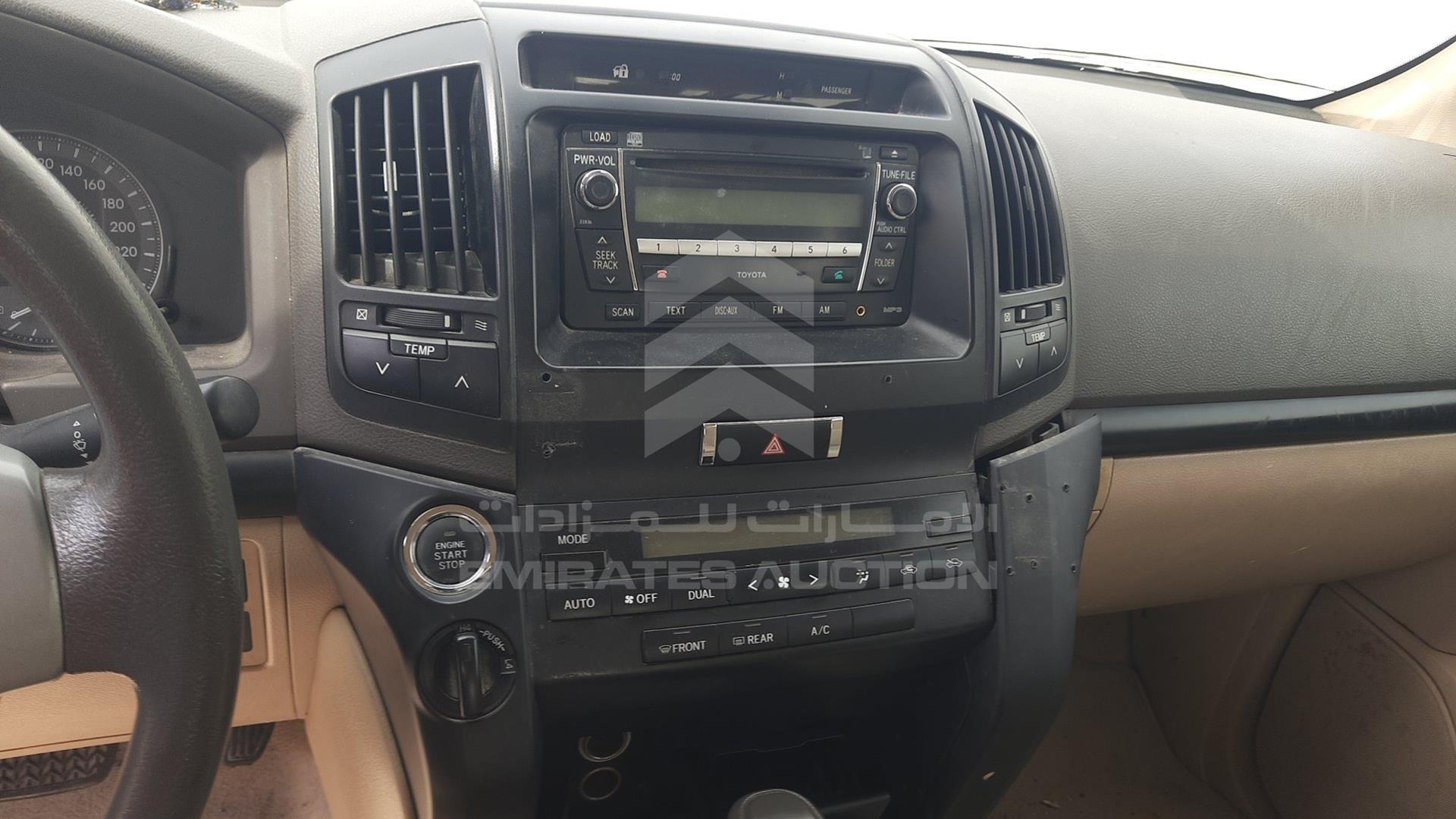 2014 TOYOTA LAND CRUISER VIN: JTMDU09J4E4094773