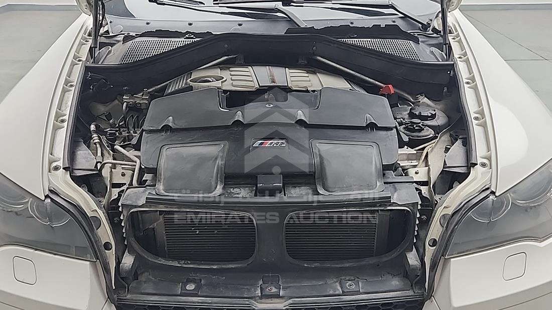 2010 BMW X6 — Engine Bay — Photo 26
