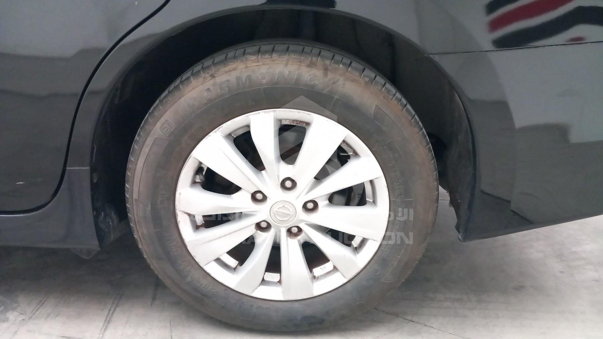 2017 NISSAN TEANA VIN: LGBF5AE09HR312960