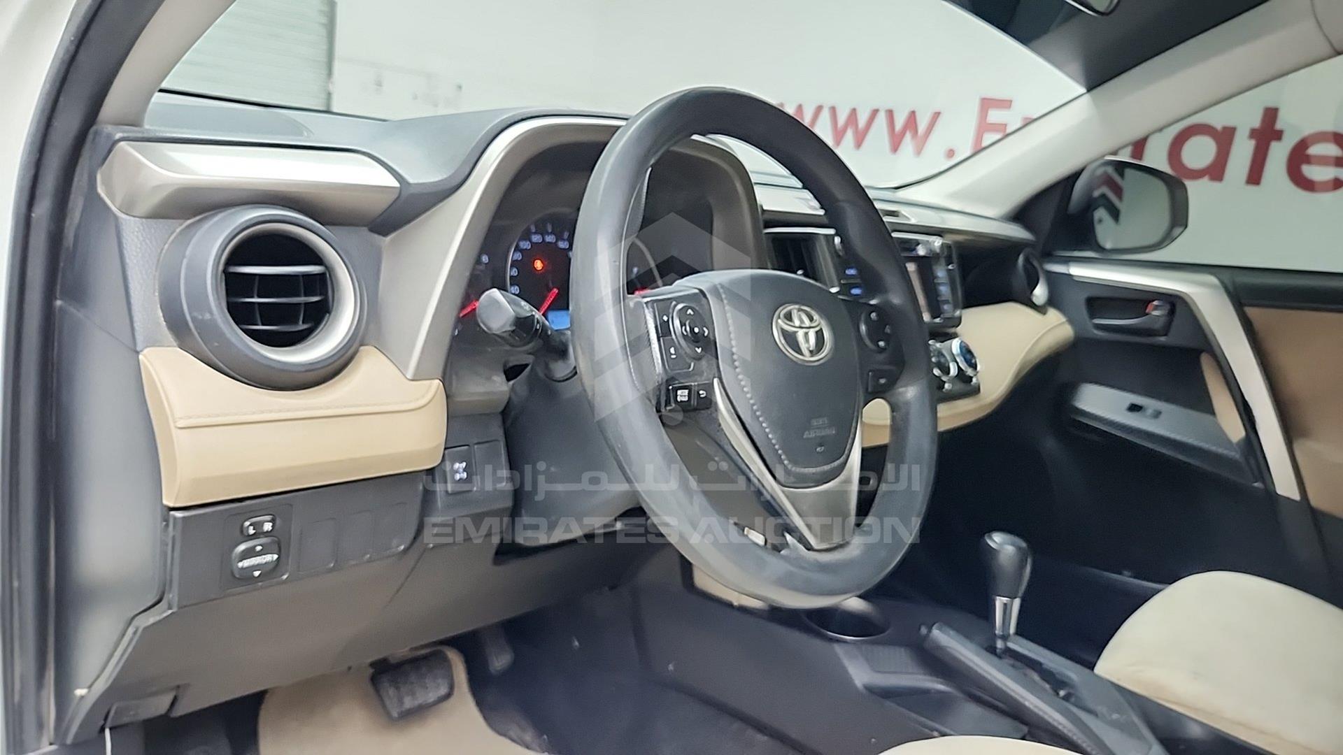 2014 TOYOTA RAV-4 VIN: JTMBF9EV3EJ006439