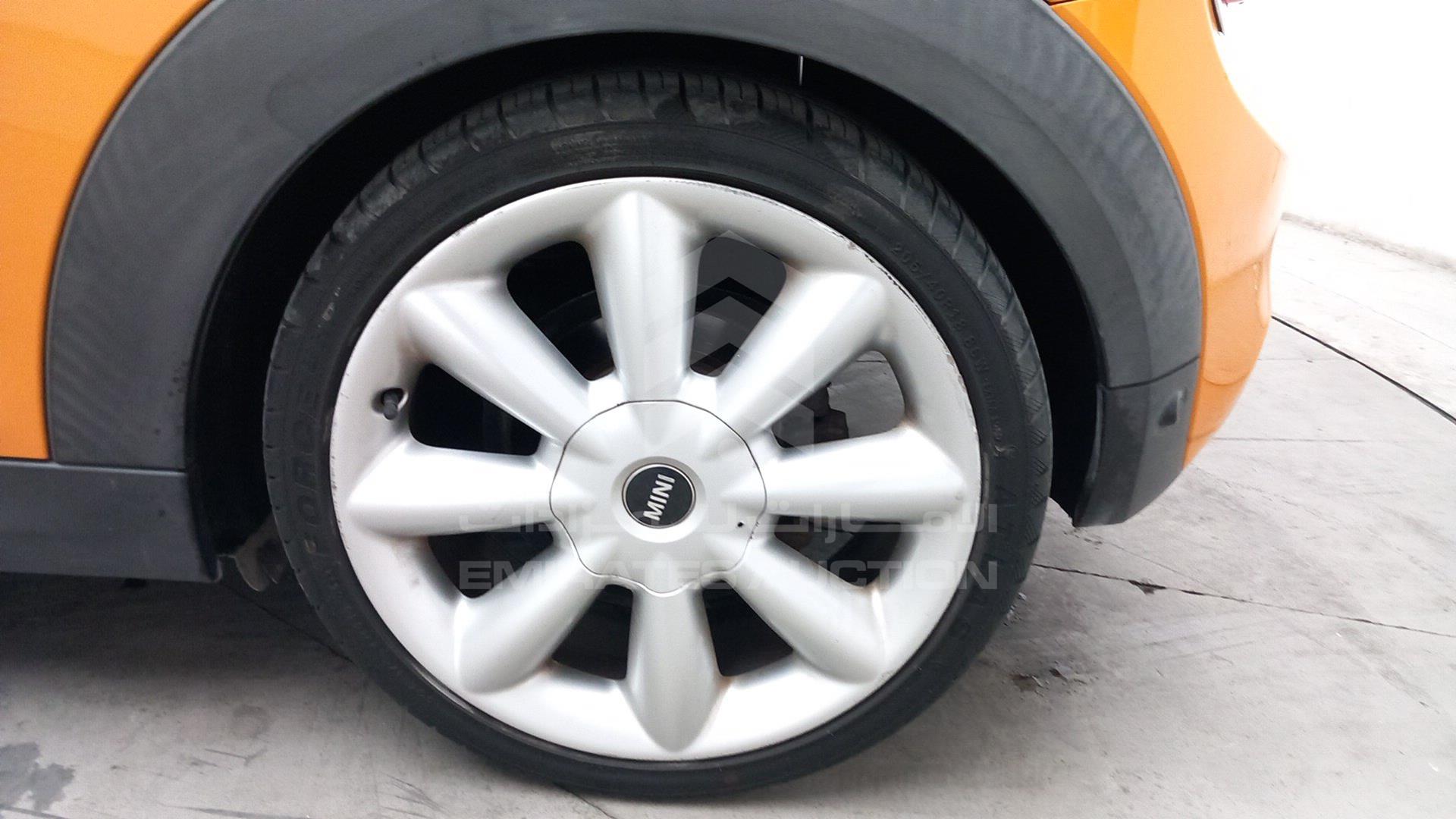 2014 MINI COOPER S VIN: WMWXM7109ET905379