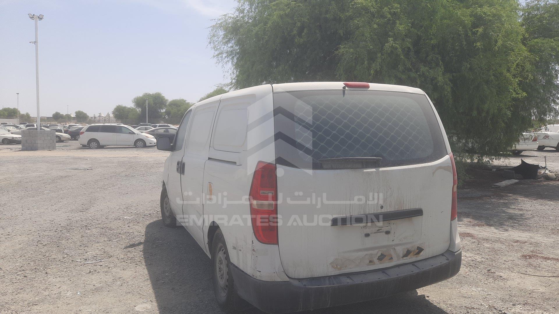 KMHWG81R5CU366112 - 2012 Hyundai H1 - #358080