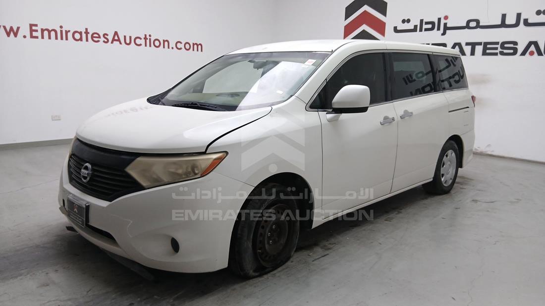 2013 Nissan Quest — Front Left Angle — Photo 5
