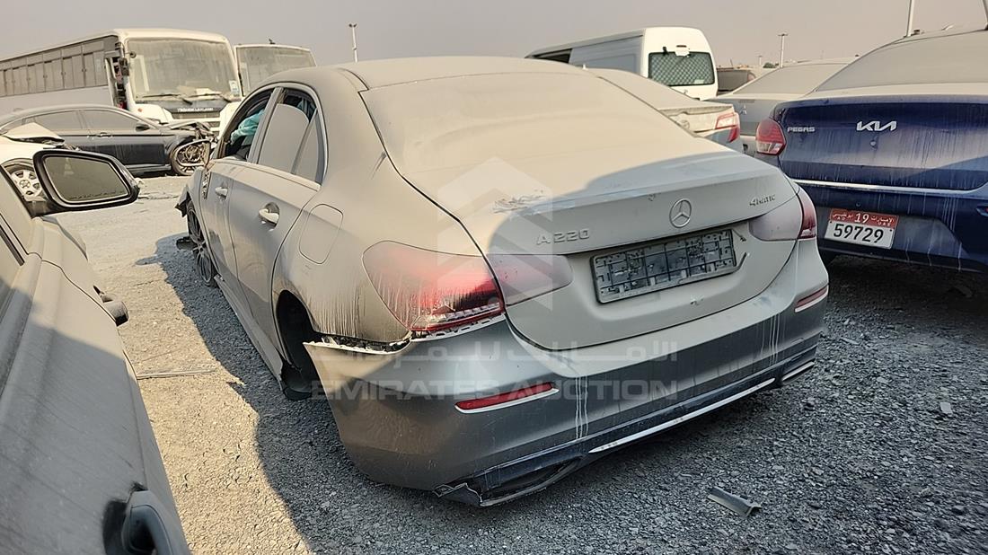 مرسيدس A220 2019 — الزاوية الخلفية اليسرى — صورة 6