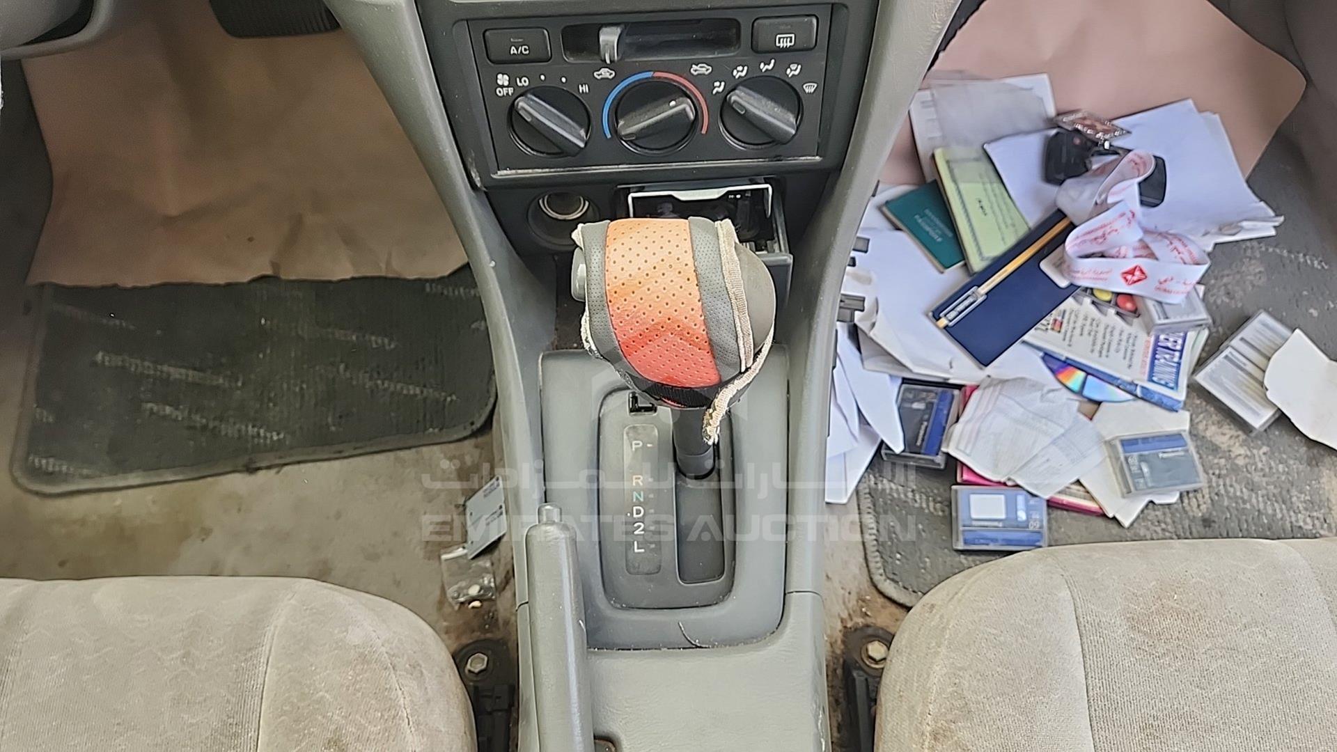 1998 TOYOTA CAMRY VIN: JT2BG28K5W0223917