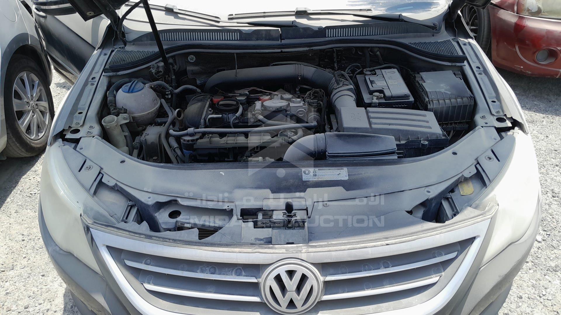 2011 VOLKSWAGEN CC VIN: WVWAC23CXBE700272