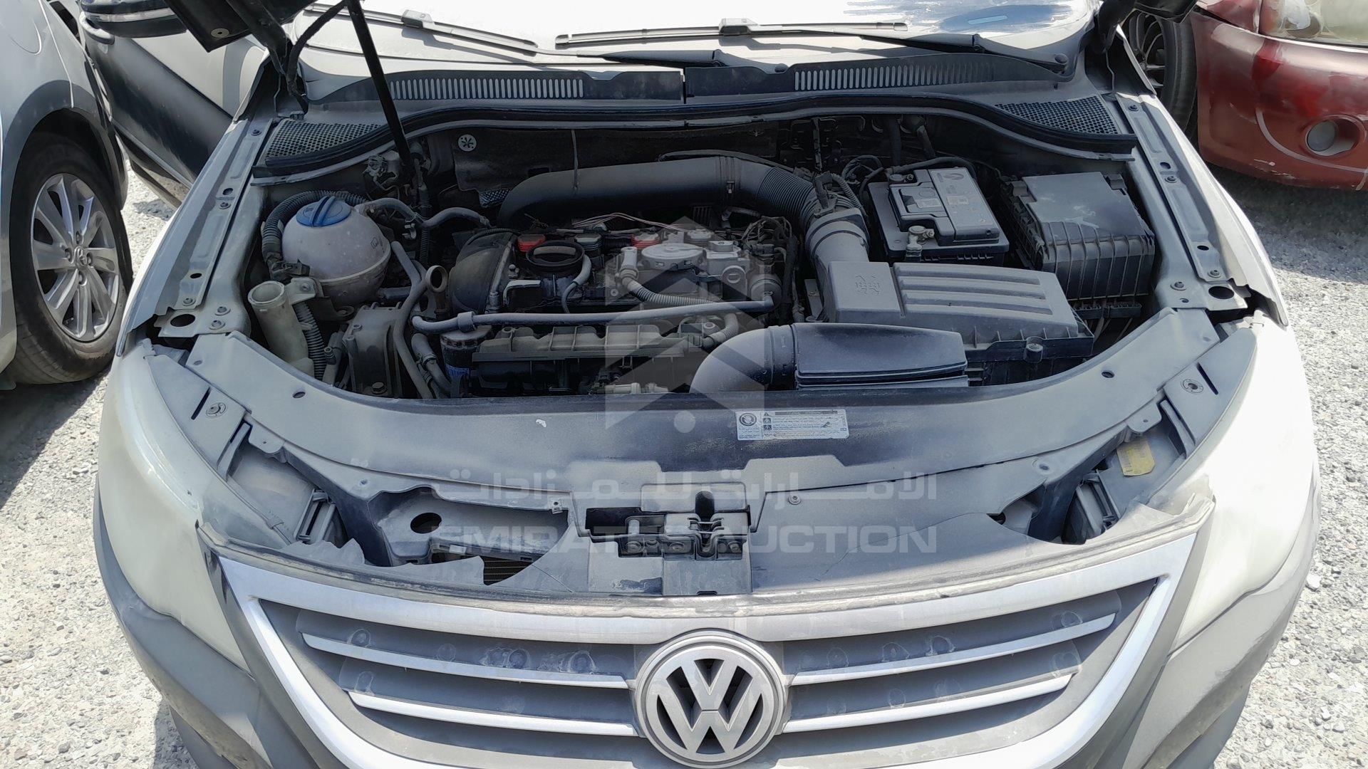 WVWAC23CXBE700272 - 2011 Volkswagen CC - #490230