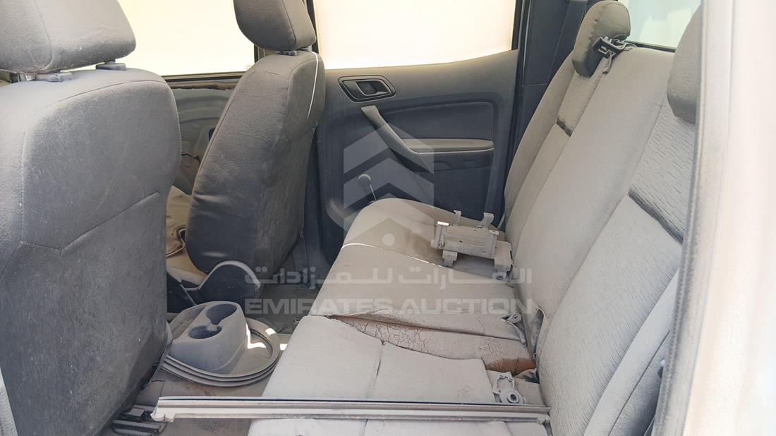 فورد رينجر 2015 — زاوية الراكب الخلفي اليسرى — صورة 20
