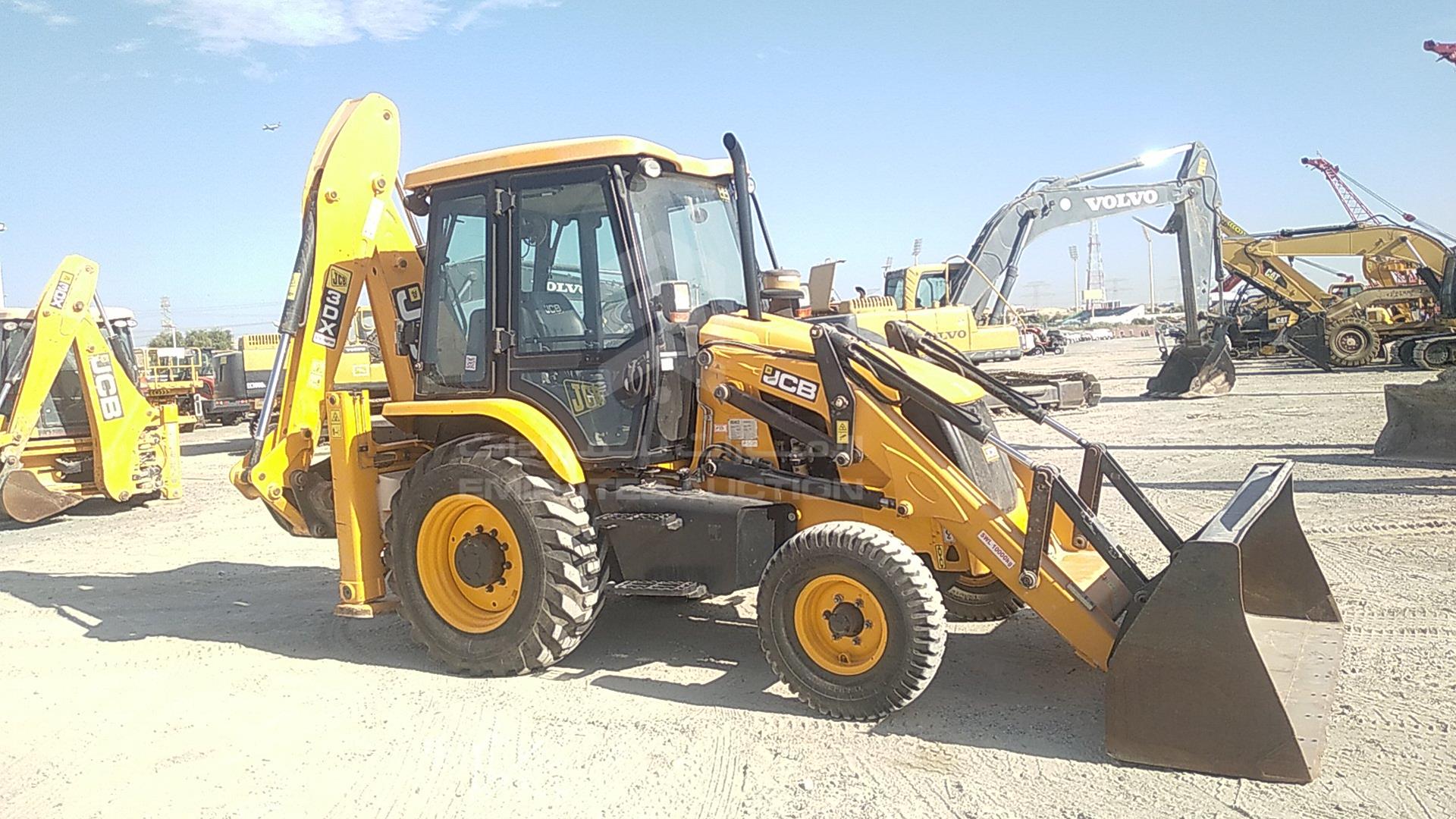 2015 JCB 3DX VIN: HAR3DXSSC01888501