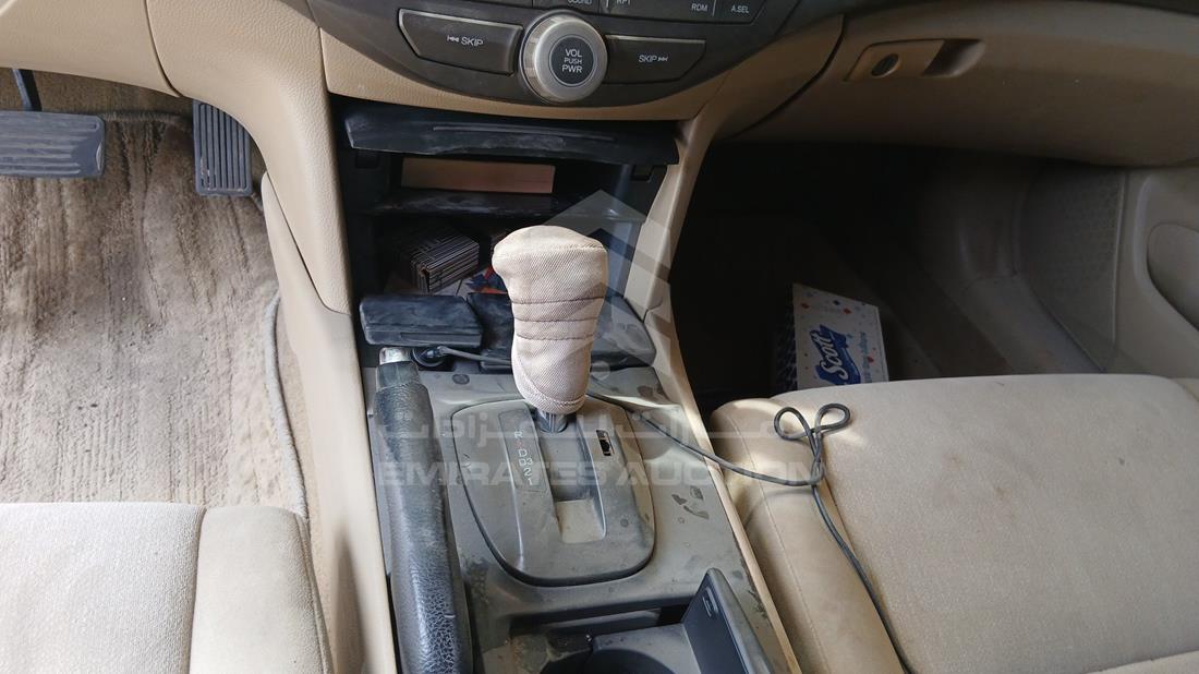 2009 Honda Accord — Gear View — Photo 18