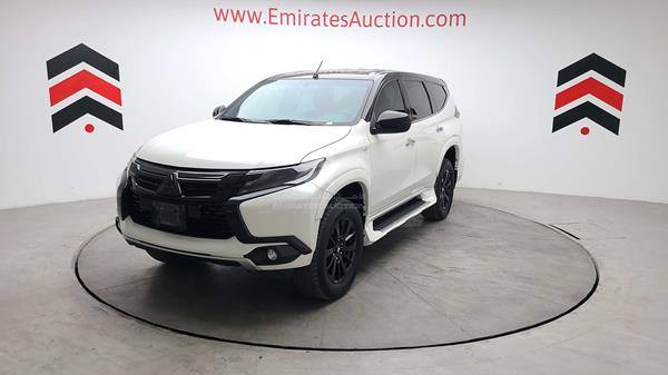 MMEMC71X6KH011440 Mitsubishi Montero