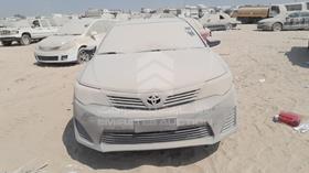 2013 Toyota Camry — Full Front View — Photo 1 — Thumbnail