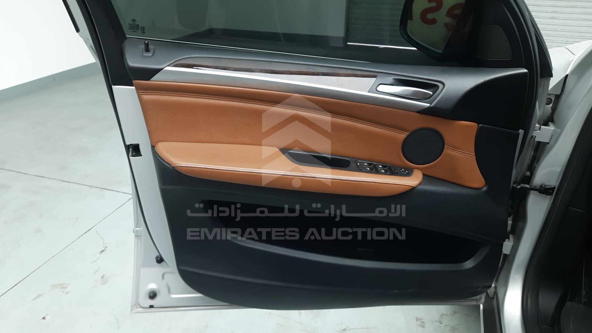 2010 BMW X5 VIN: WBAFE8104AL300968