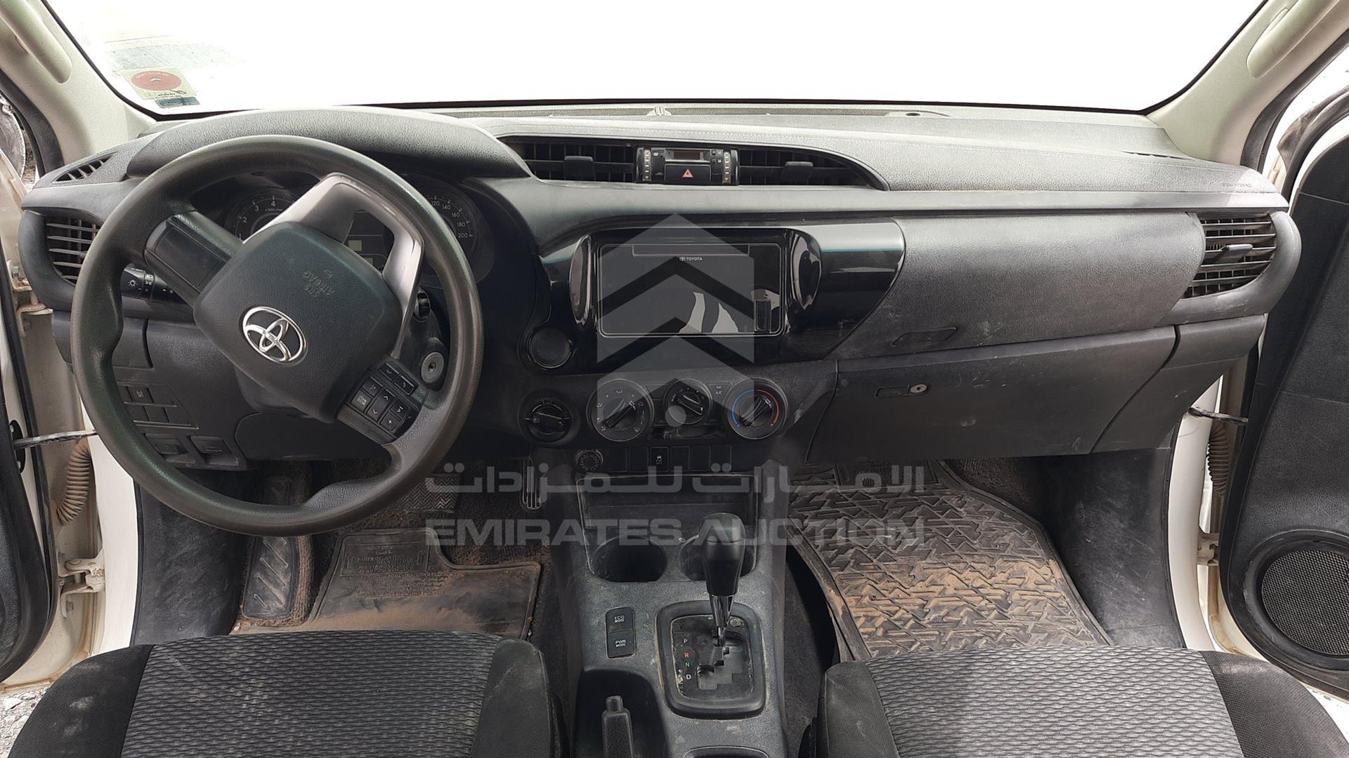 2020 TOYOTA HILUX VIN: MR0DX9CD9L2525357