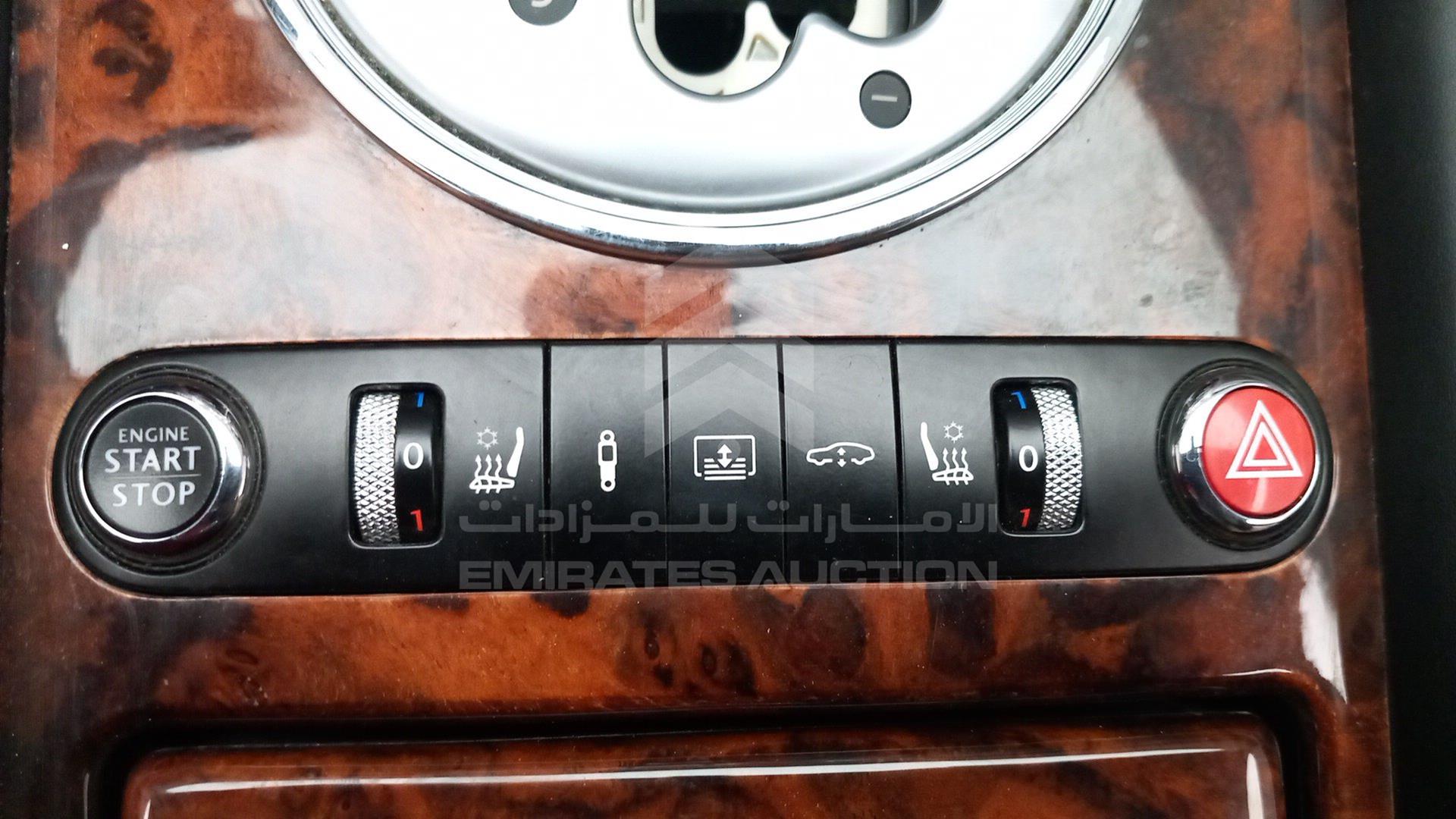 2008 BENTLEY CONTINENTAL VIN: SCBBR93W48C056412