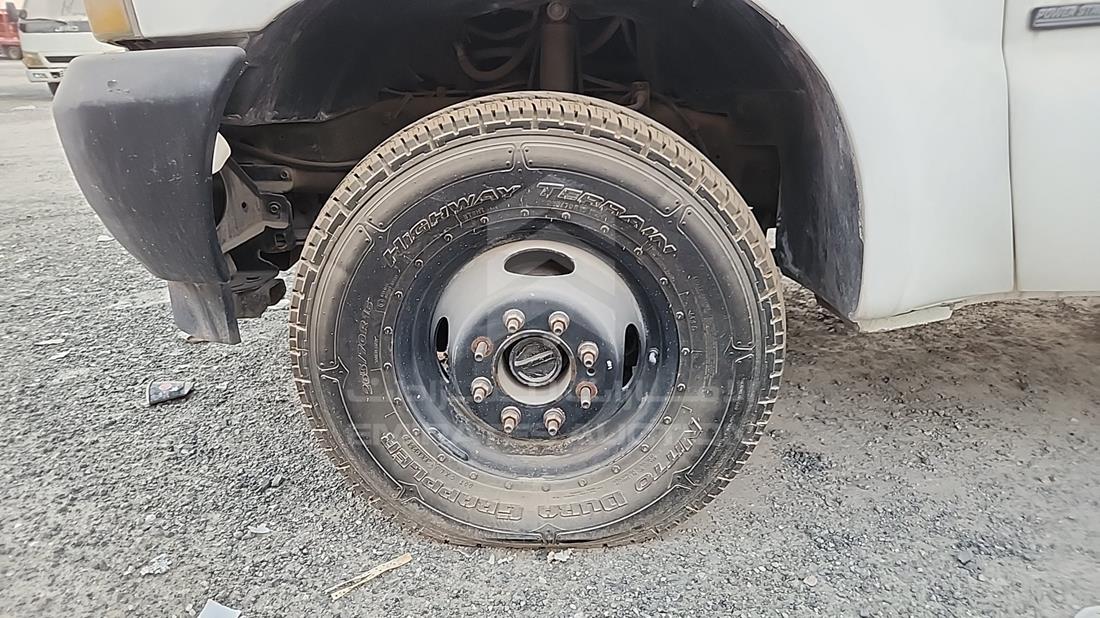 2003 Ford F 350 — Front Left Tyre — Photo 28