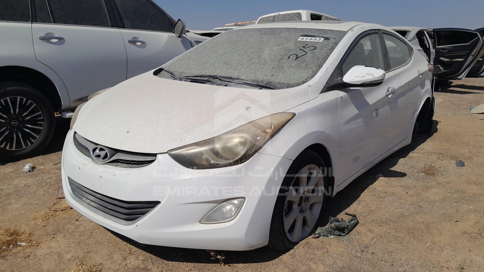 2014 HYUNDAI ELANTRA VIN: KMHDH41E8EU940490