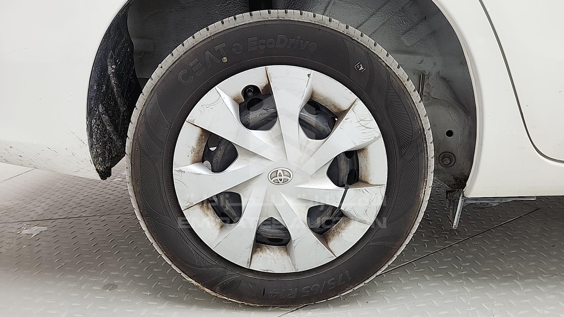 2019 TOYOTA YARIS VIN: MHFB29F31K2043606