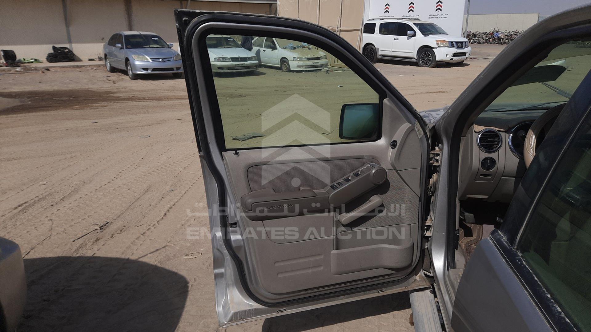 2007 FORD EXPLORER VIN: 1FMEU73E97UA45463