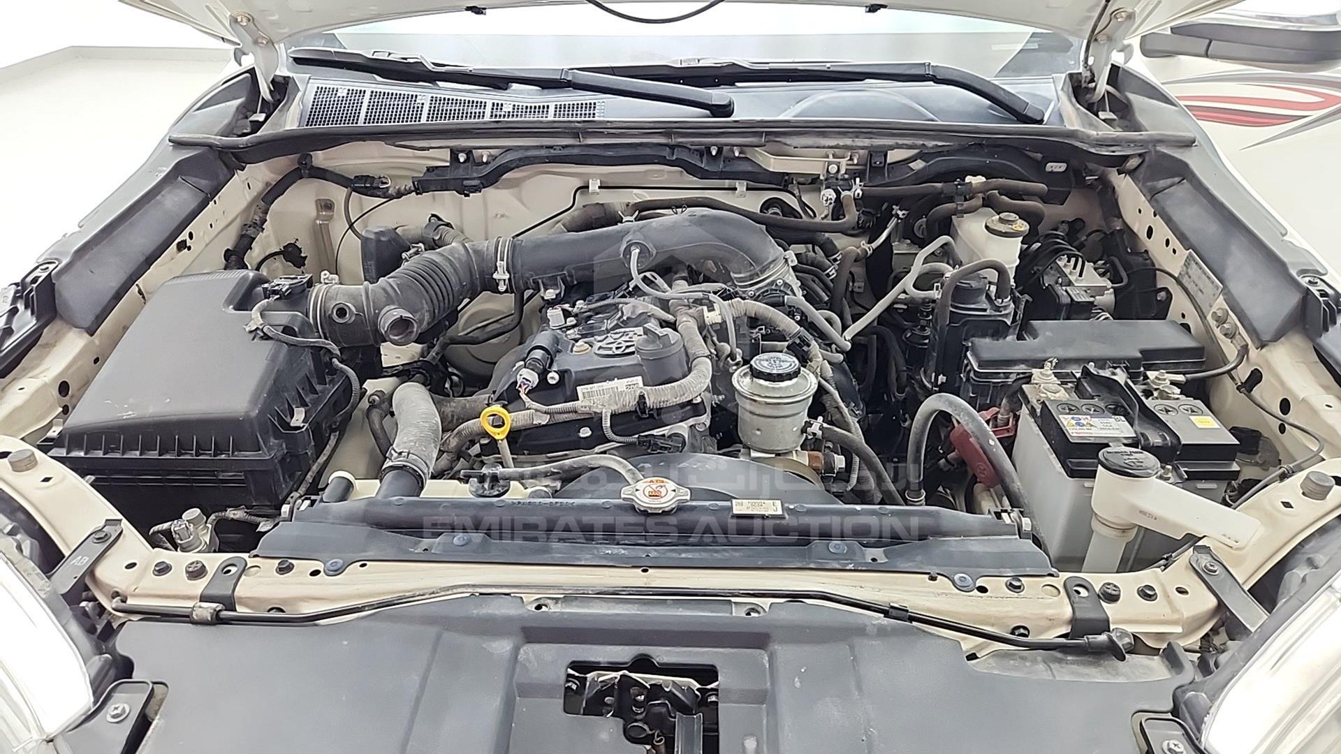 2022 TOYOTA HILUX VIN: MR0DX9CD5N2527741