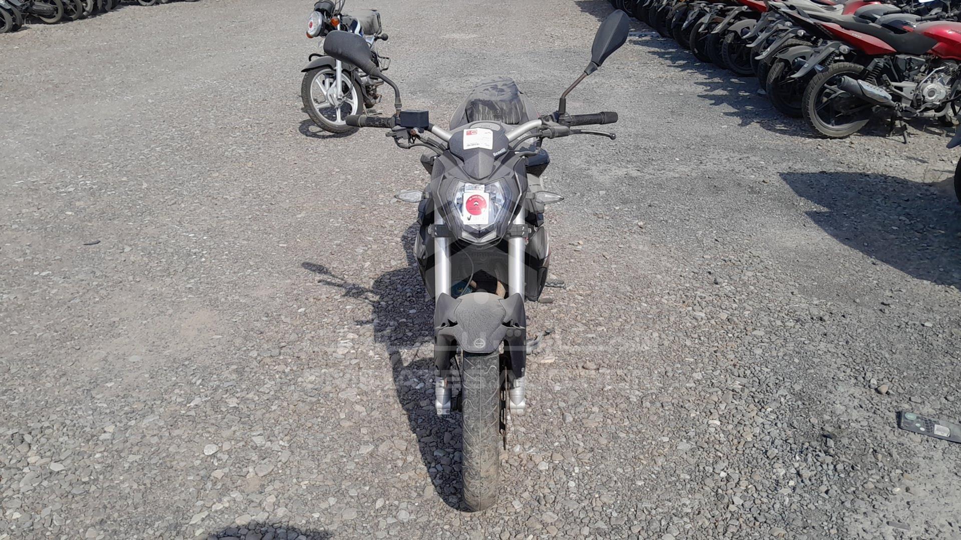 2021 BENELLI TNT 150 VIN: LBBPEKW03MBC09615