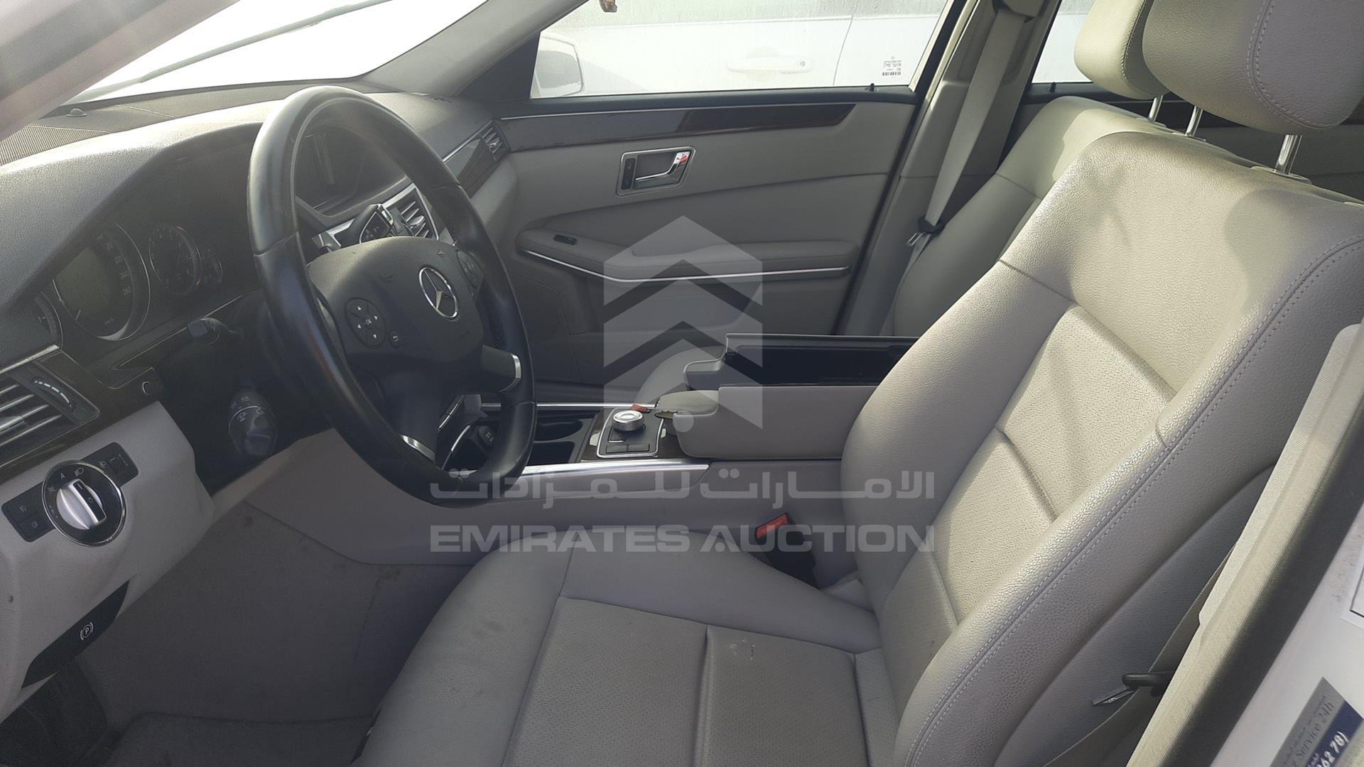 2010 MERCEDES E 300 VIN: WDDHF5EB9AA243803