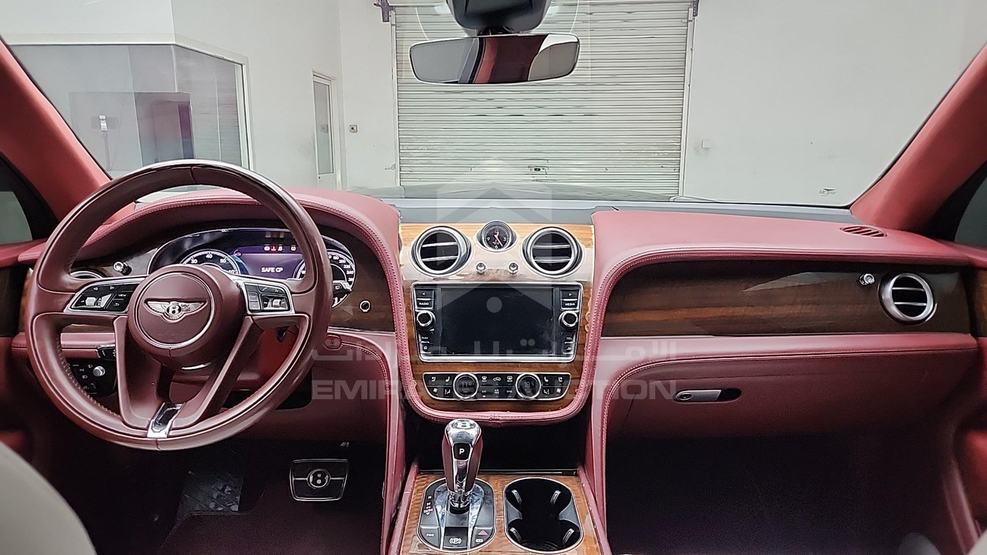 2019 BENTLEY BENTAYGA VIN: SJAAL1ZV2KC023332