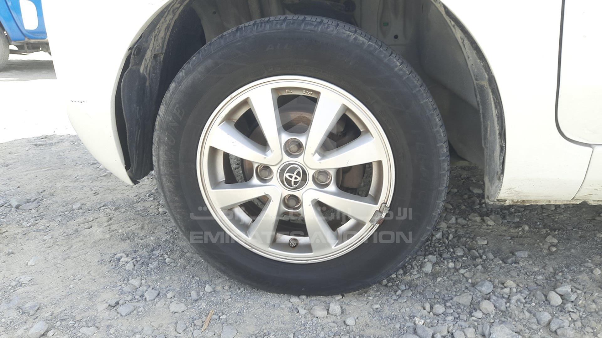 2017 TOYOTA AVANZA VIN: MHKMF52F3HK004709