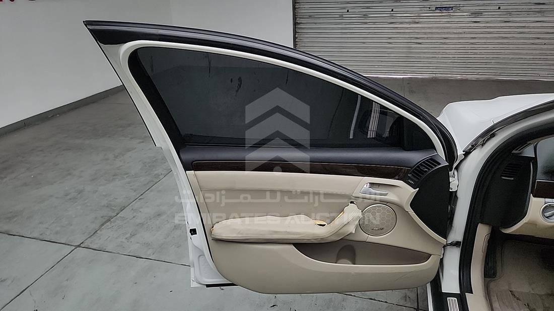 2013 Chevrolet Caprice — Front Left Door — Photo 21