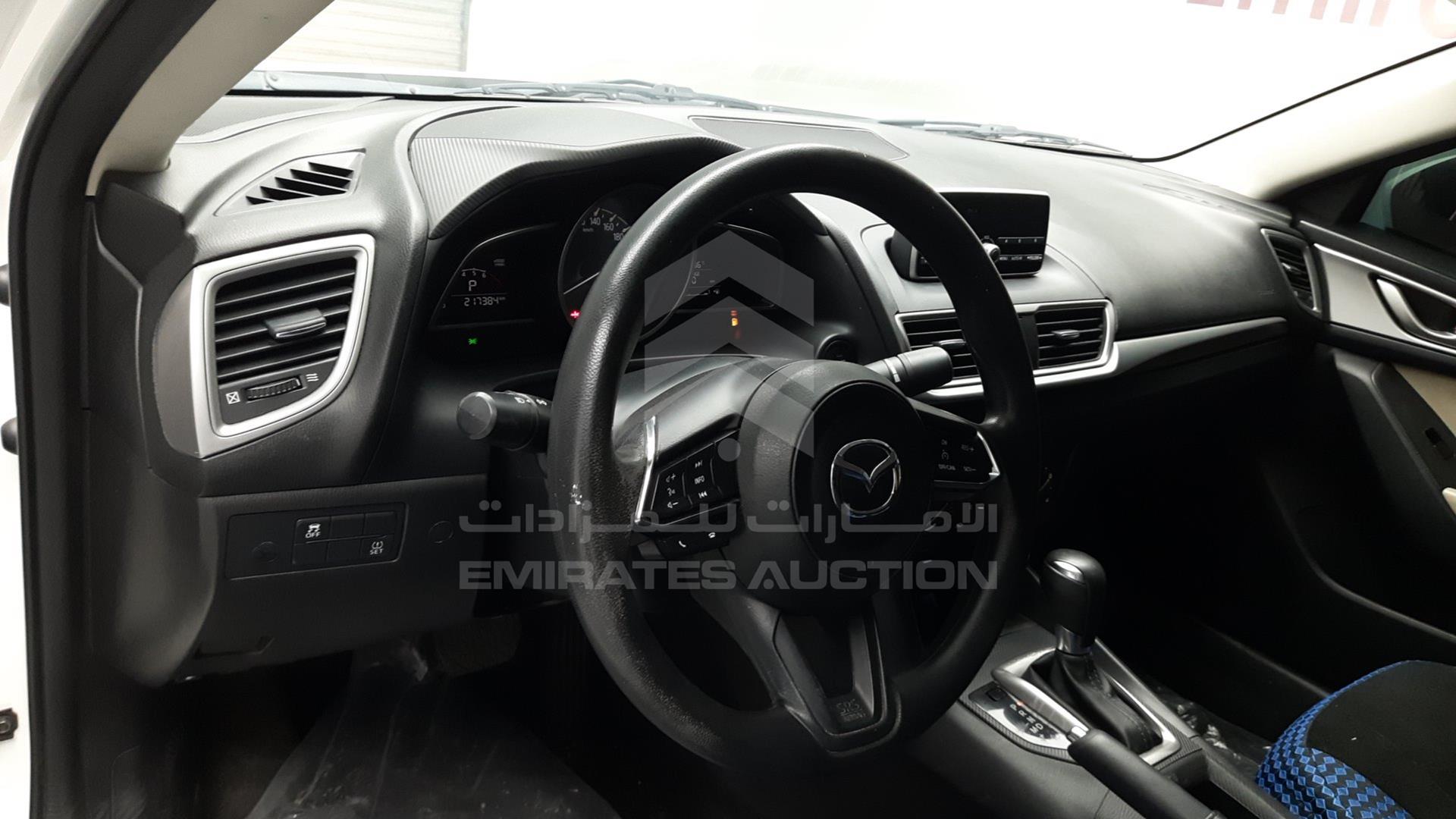 2019 MAZDA 3 VIN: JM7BN1SZ4K1248122