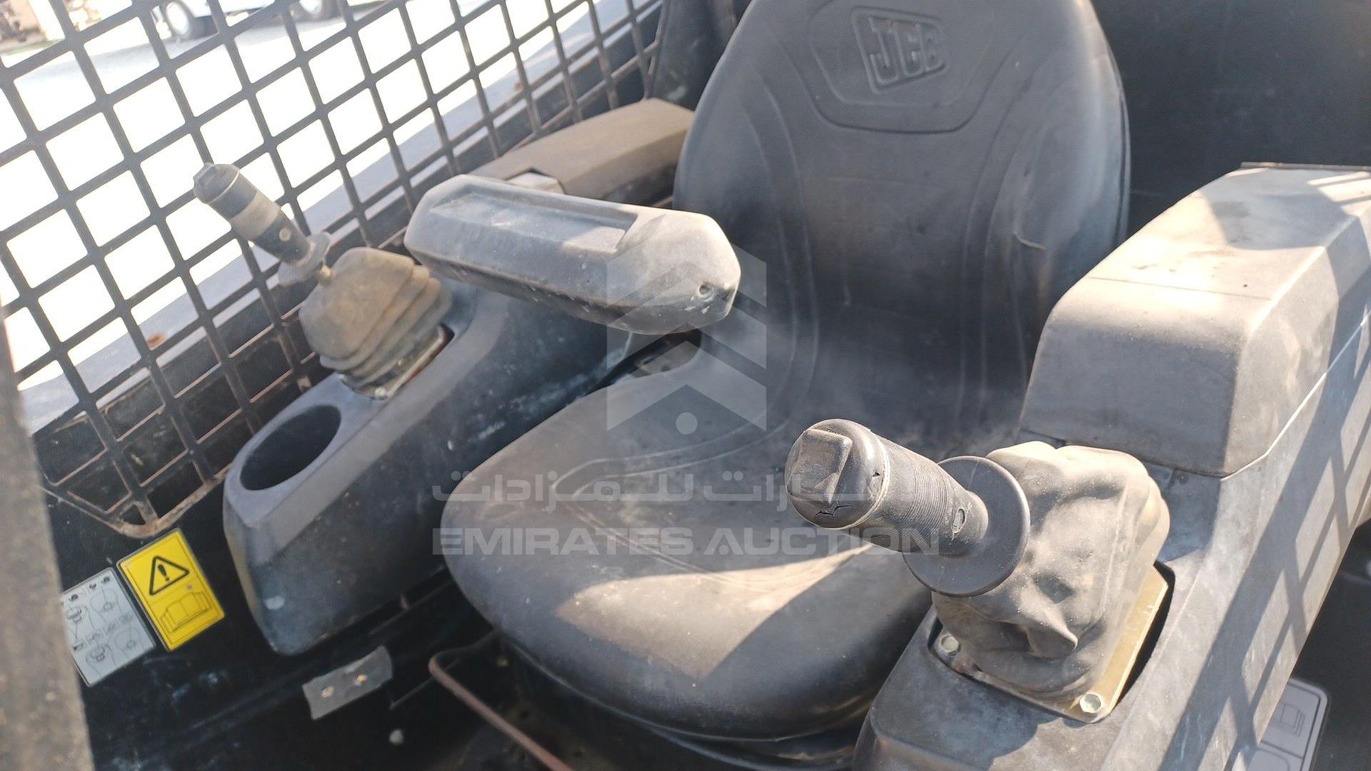 2015 JCB 135 VIN: GE0135WRCC1757192