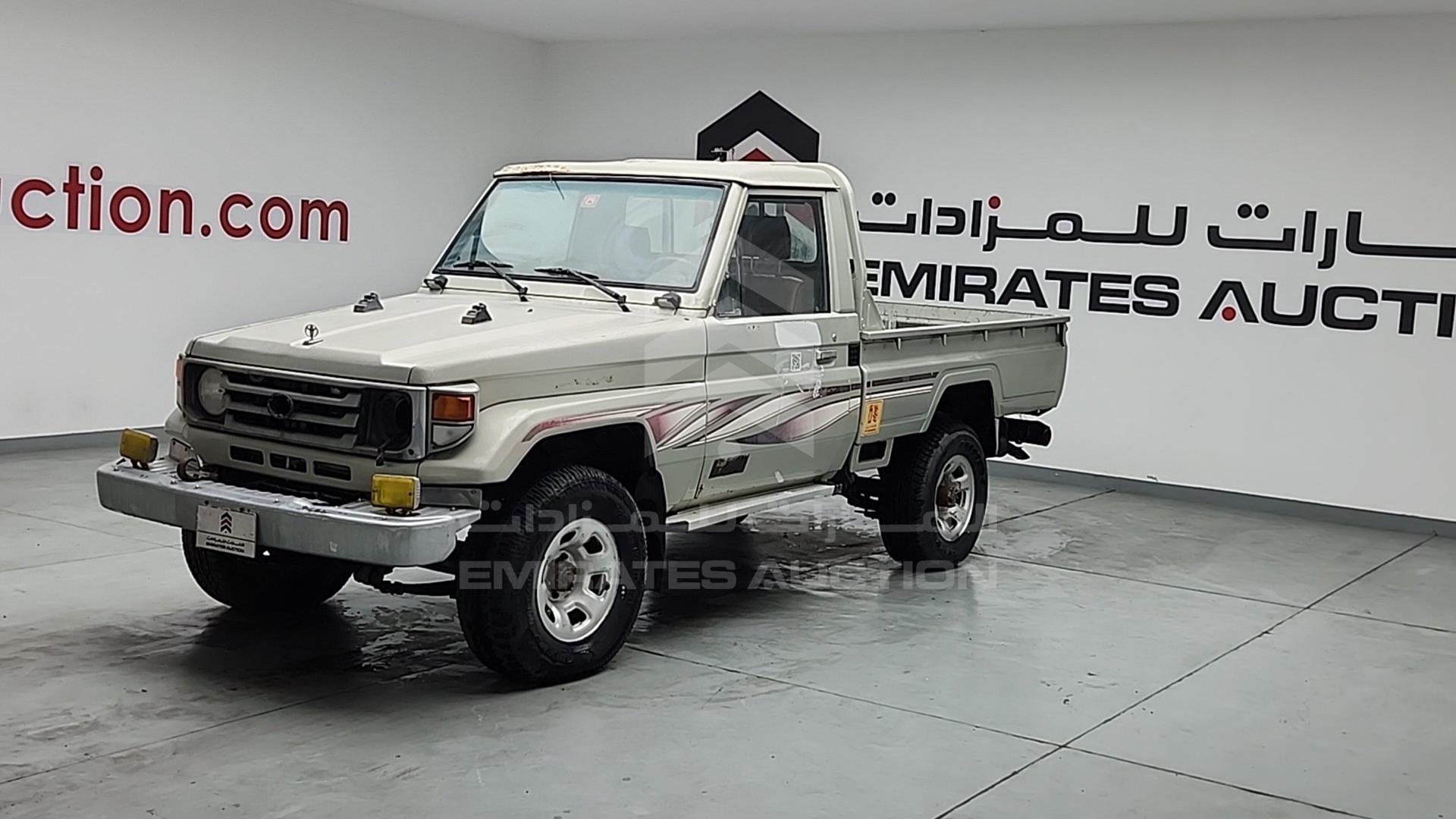 1993 TOYOTA LAND CRUISER VIN: FZJ750006855
