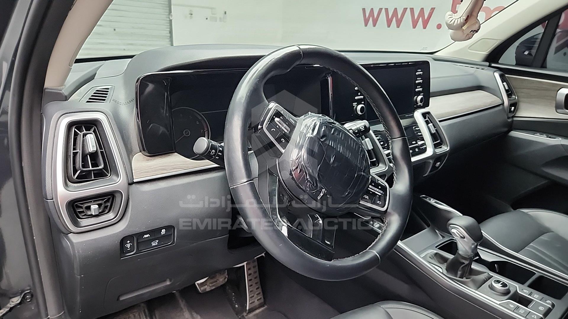 2021 KIA SORENTO VIN: 5XYRHDLF3MG023229