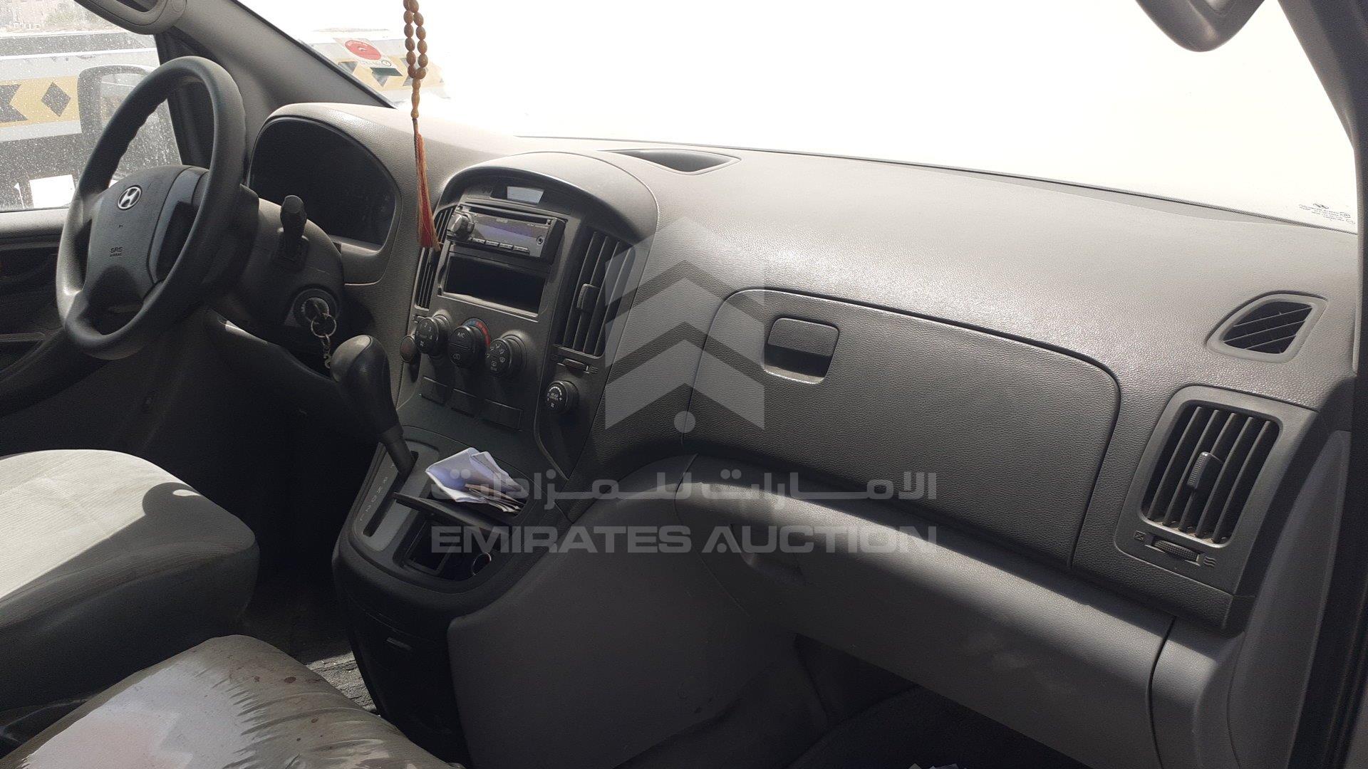 KMJWA37R4DU531093 - 2013 Hyundai H1 - #357801