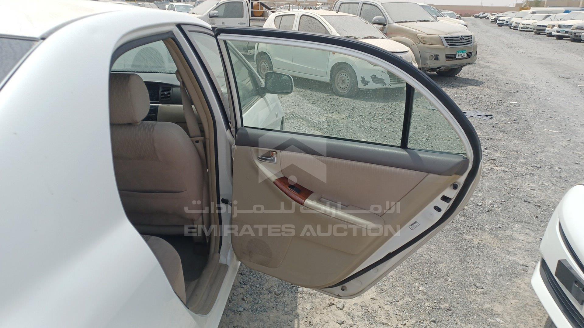 2007 TOYOTA COROLLA VIN: JTDBR22E470294600