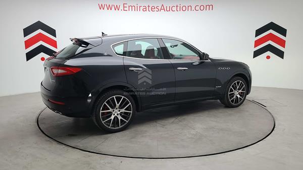 ZN6YU61F1JX277633 Maserati Levante