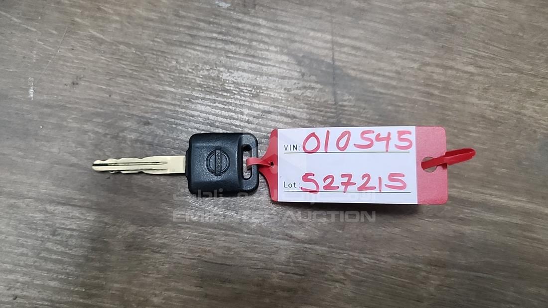 2008 Nissan Tiida — Keys — Photo 6