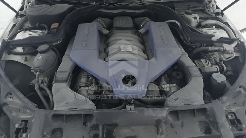 WDDGJ7HB7DG056594 Auction: EmiratesAuction Lot: 428637 WDDGJ7HB7DG056594 Mercedes C 63 AMG 2013 WHITE Photo 31