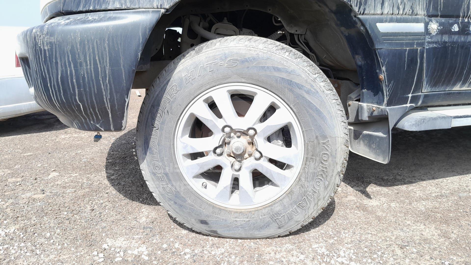 1999 TOYOTA LAND CRUISER VIN: JT3HJ09J5X0006368