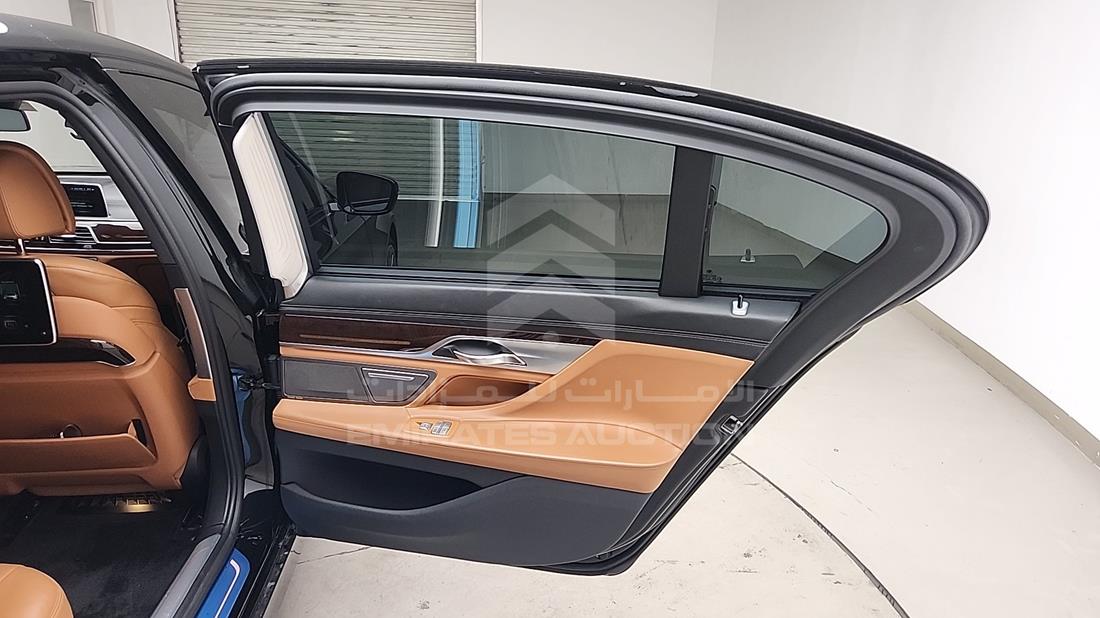 2016 BMW 740 LI — Rear Right Door — Photo 30