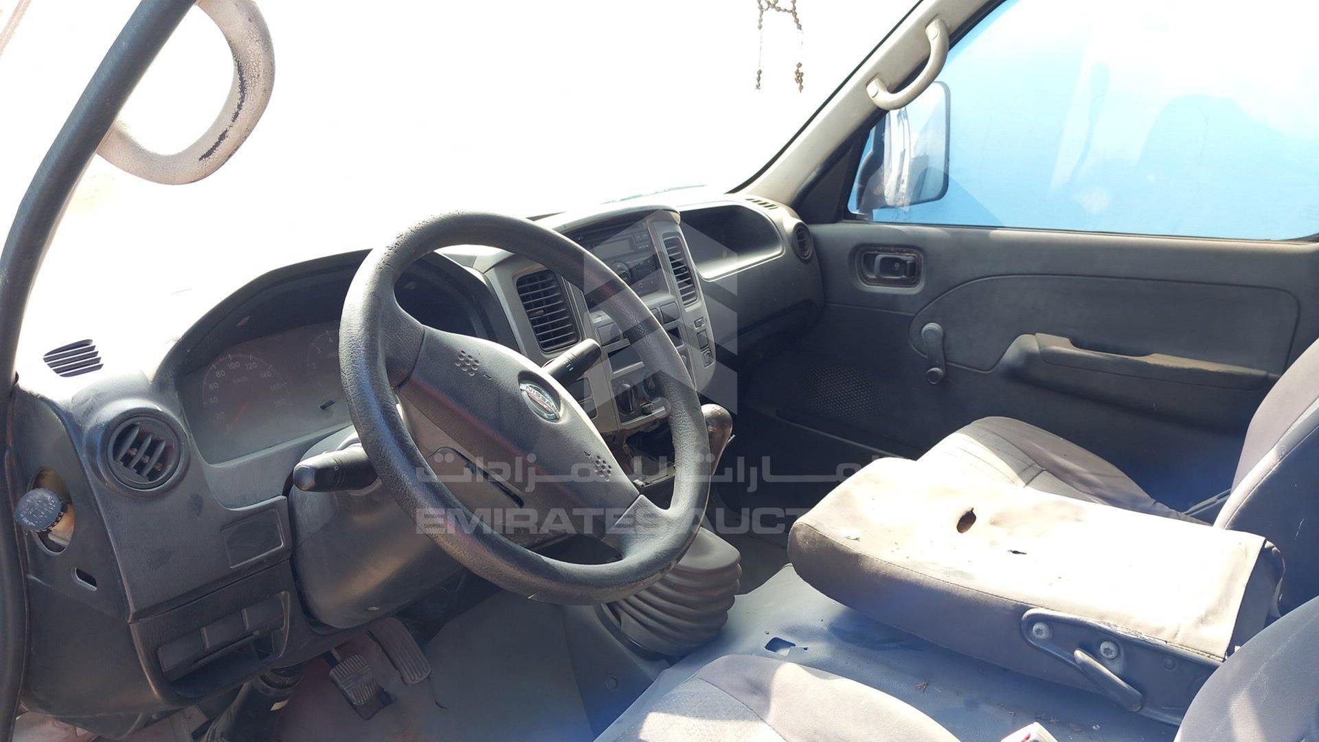 2013 NISSAN URVAN VIN: JN6AE54S7DX030010