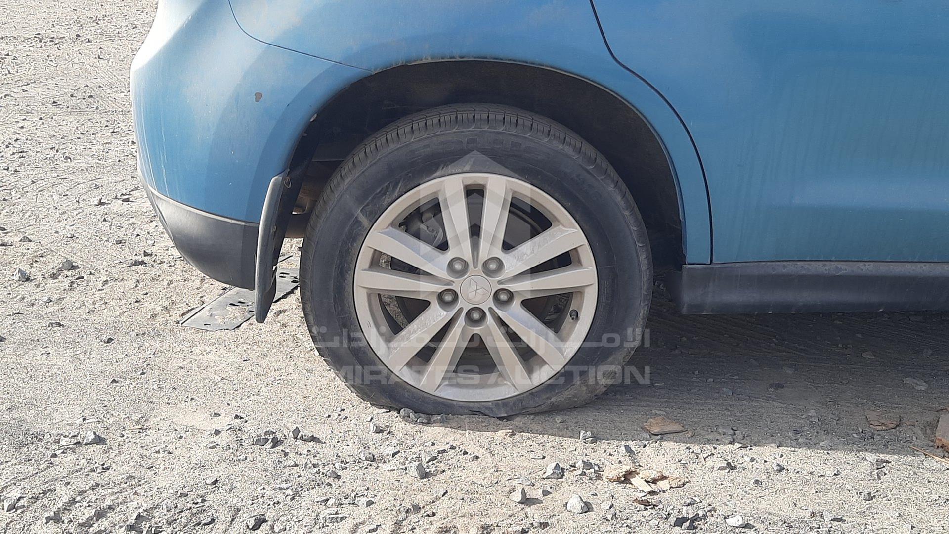 2013 MITSUBISHI ASX VIN: 4P3XTGA2WDE802658