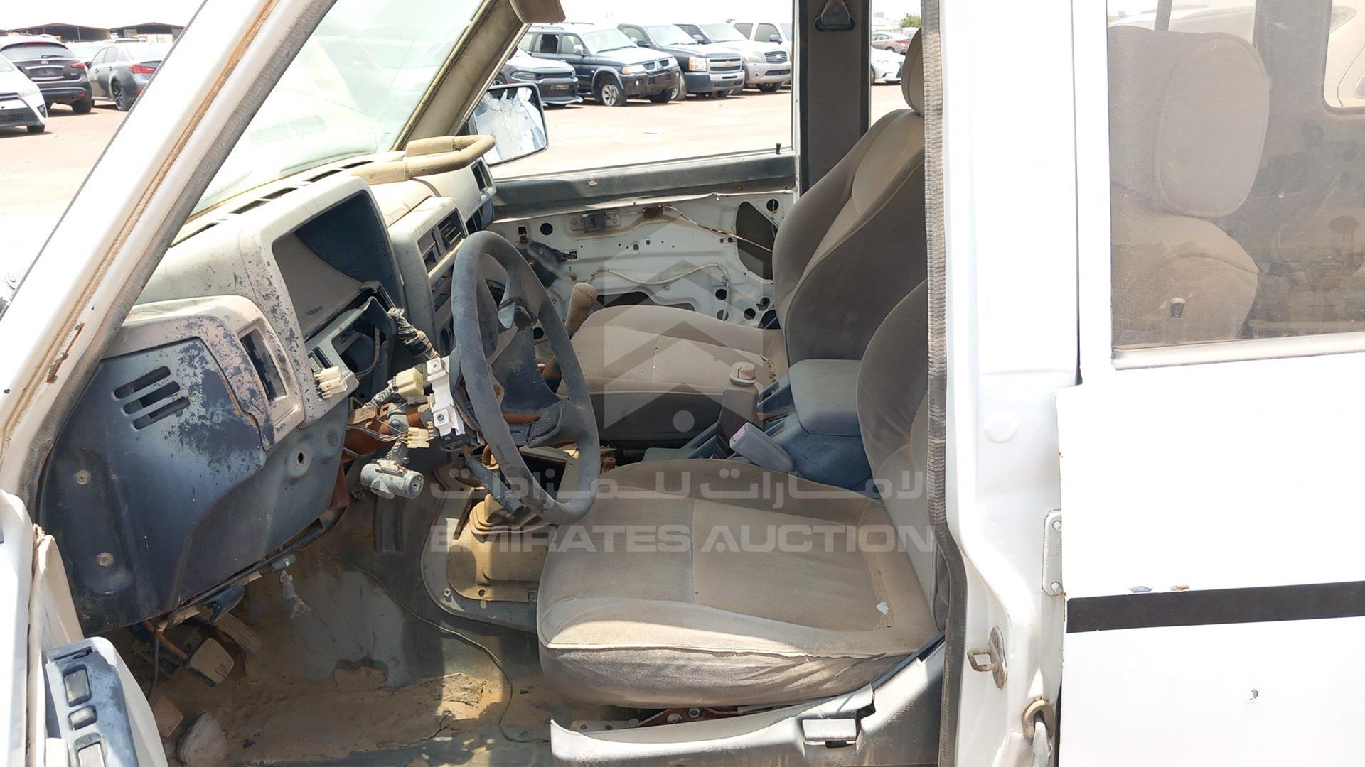 1992 NISSAN PATROL VIN: WGY60-353155