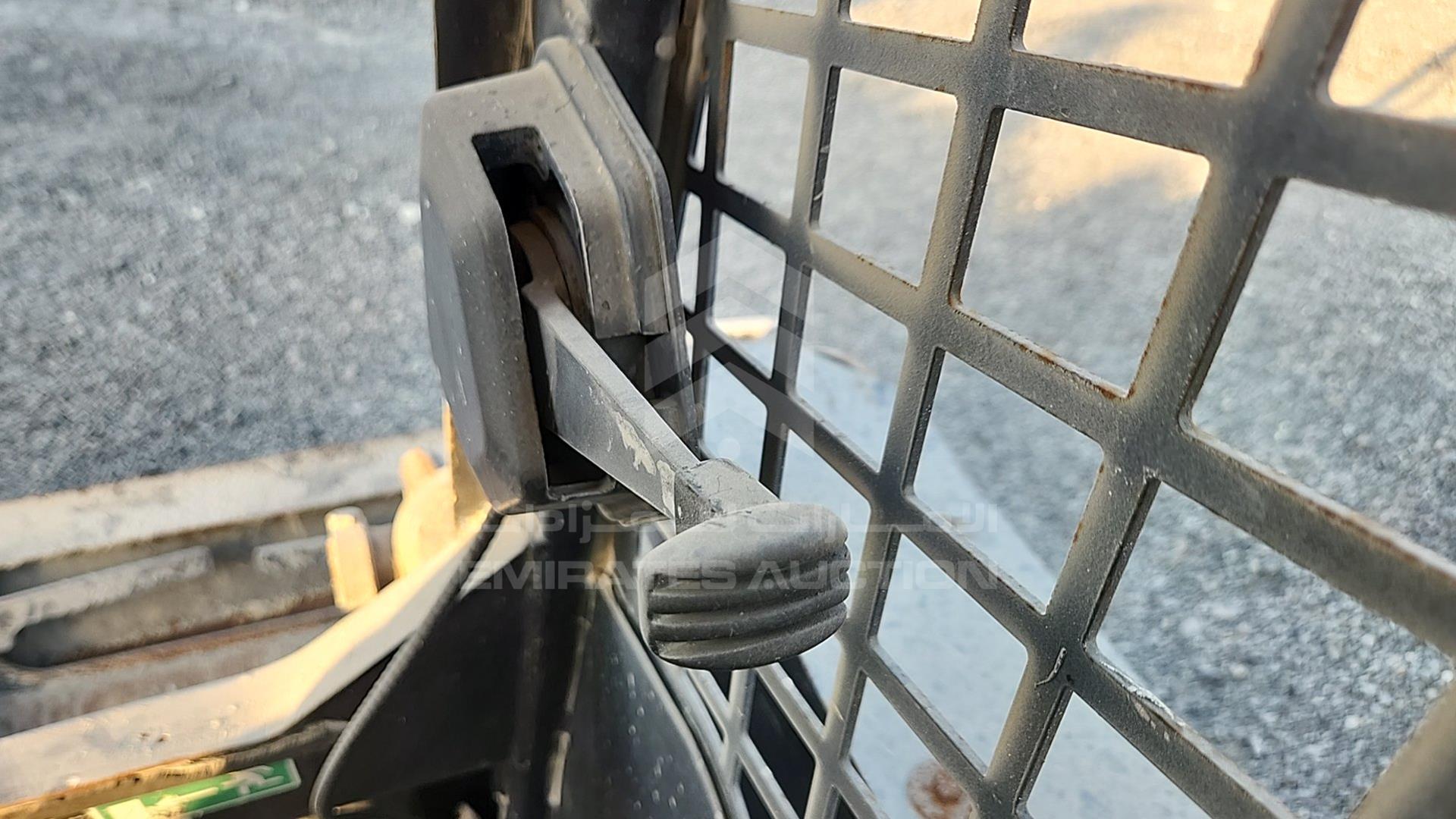 0 JCB 135HD VIN: HAR135WSP02431919